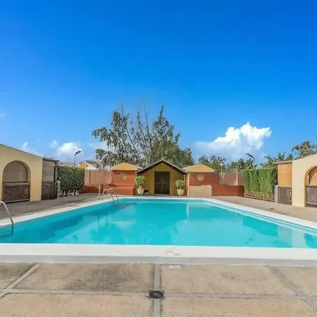 Albatros Relajante Bbq En Maspalomas *